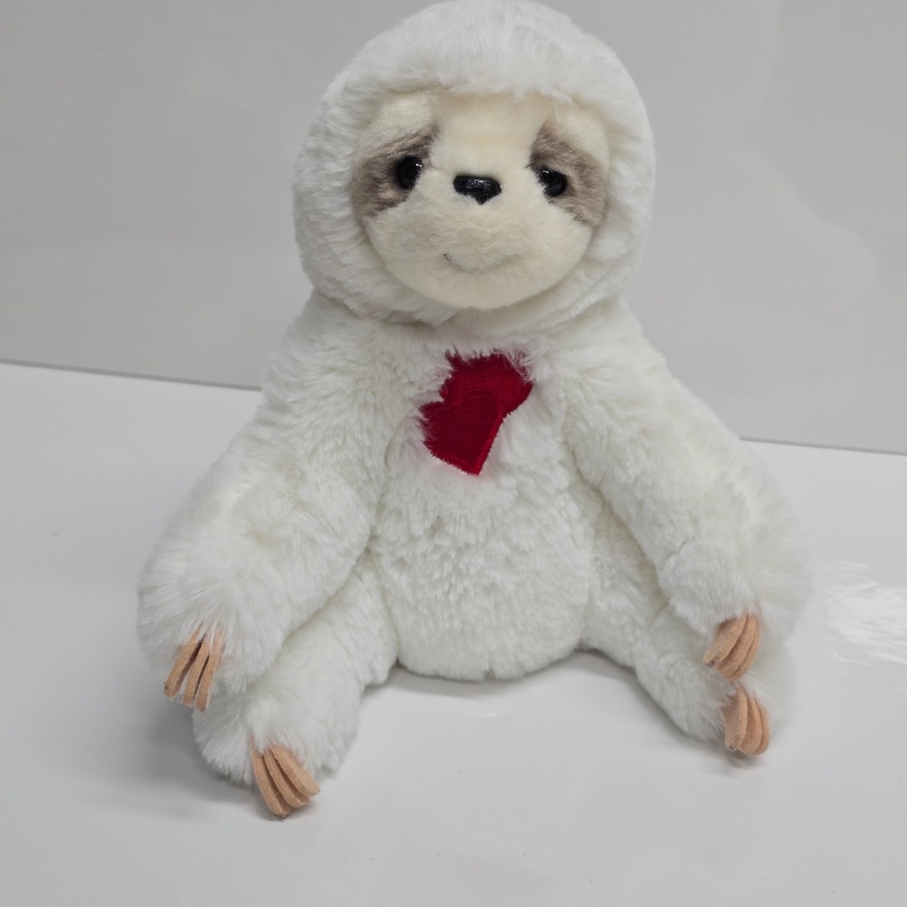 Douglas Sloth Plushโ White Red Heart Stuffed Animal Cuddle Toy 15484